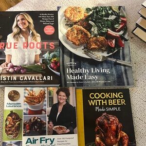 Thrive Healthy Living Made Easy Cookbook - Blue and White